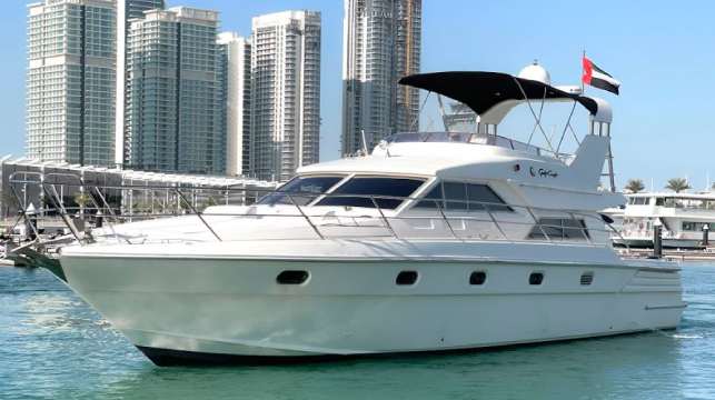 book dubai yachts azimut48ft 1